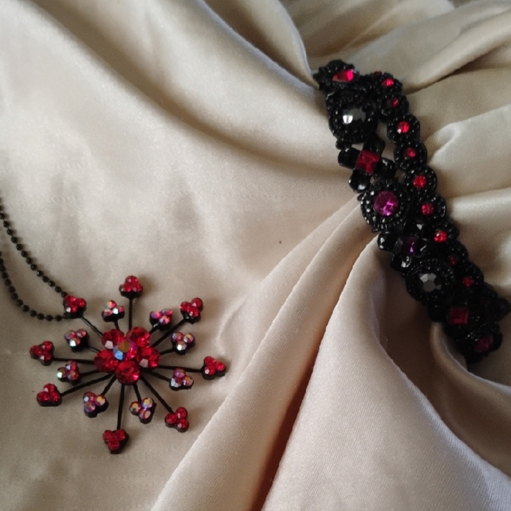 Cookie Lee Red Austrian crystal snowflake necklace and matching bracelets